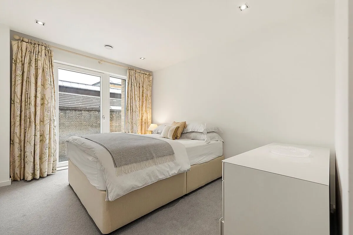 Farm Lane, London, SW6, photo 15