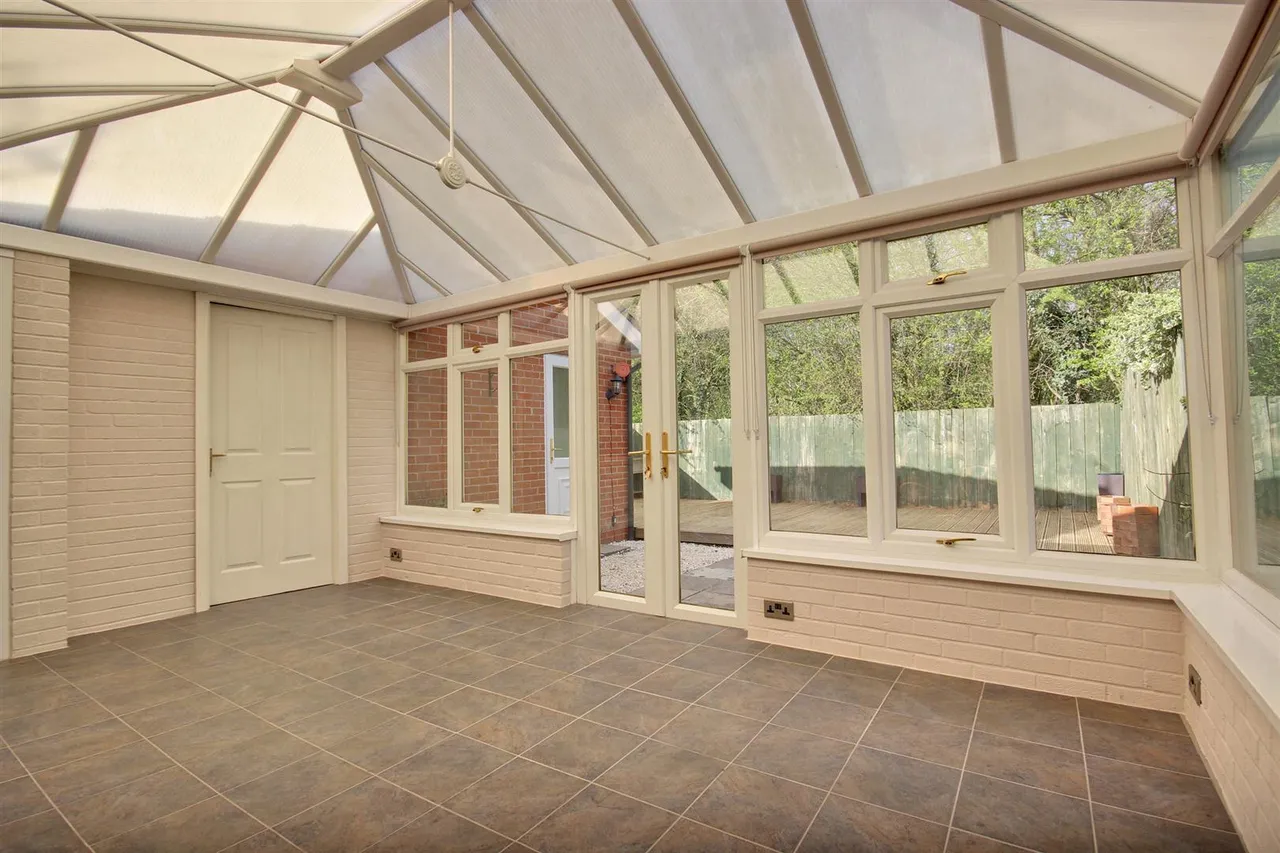 Marchant Close, Beverley, photo 9