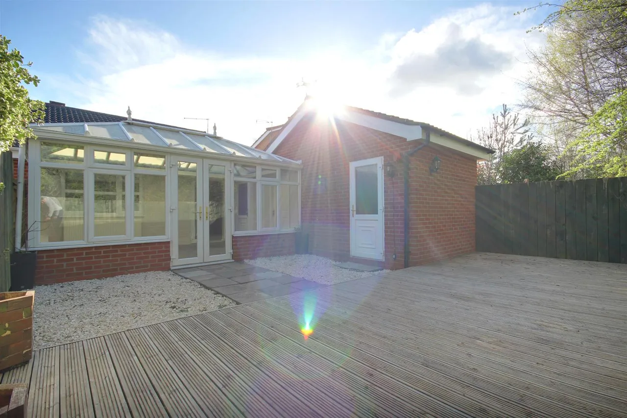 Marchant Close, Beverley, photo 11