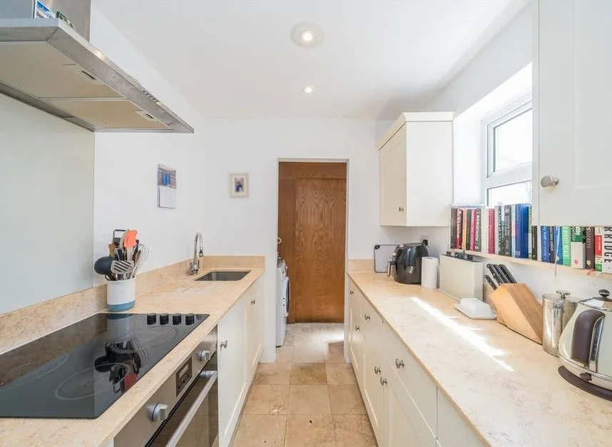 Norcutt Road, Twickenham, TW2, photo 4