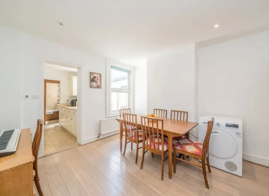 Norcutt Road, Twickenham, TW2, photo 3