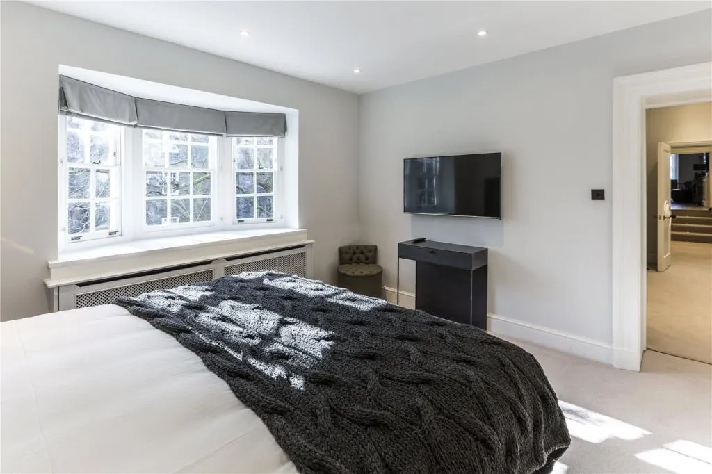 North Audley Street Mayfair W1K, photo 9