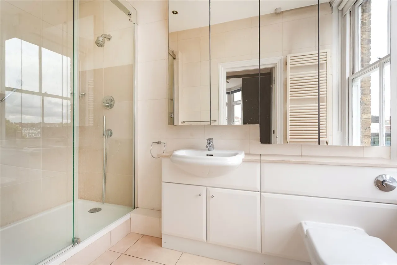 Old Court Place, London, W8, photo 9