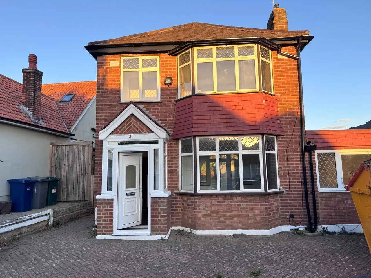 4 bed house to rent, Normandy Avenue, High Barnet, EN5