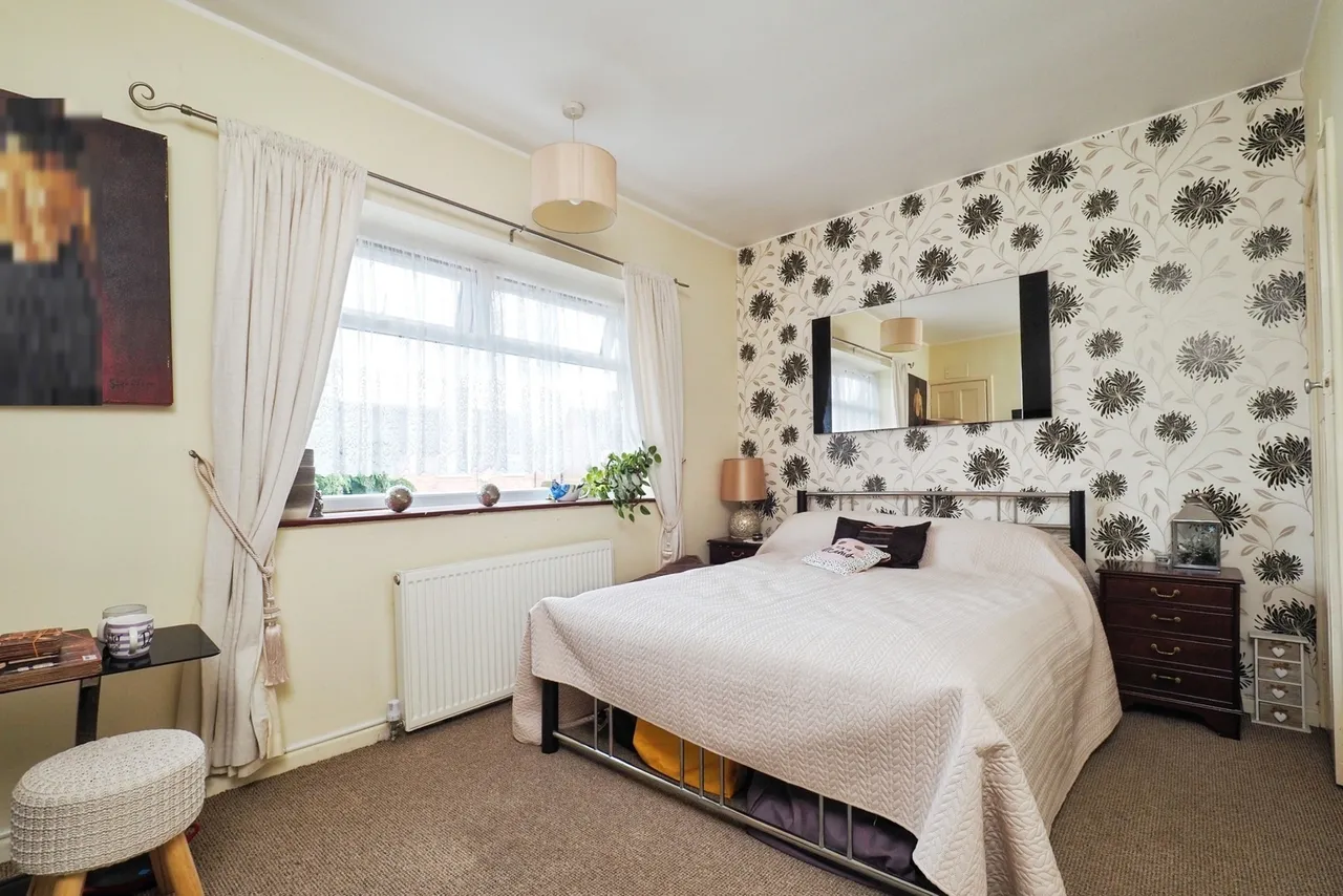 Hoylake Crescent, Bilborough, Nottingham, NG8, photo 12