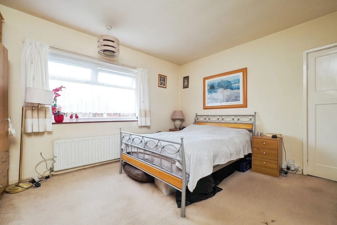 Hoylake Crescent, Bilborough, Nottingham, NG8, photo 11