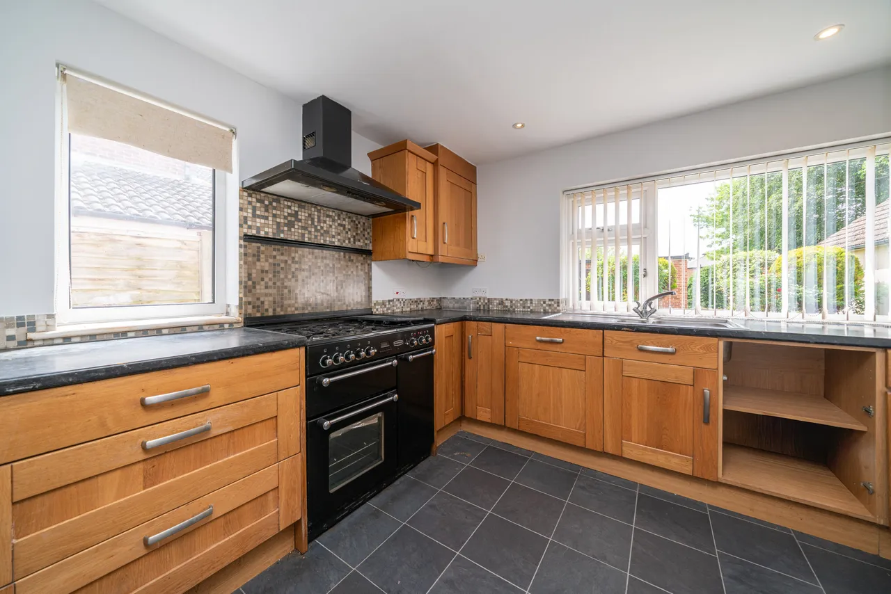 Middle Road, Aylesbury, photo 2