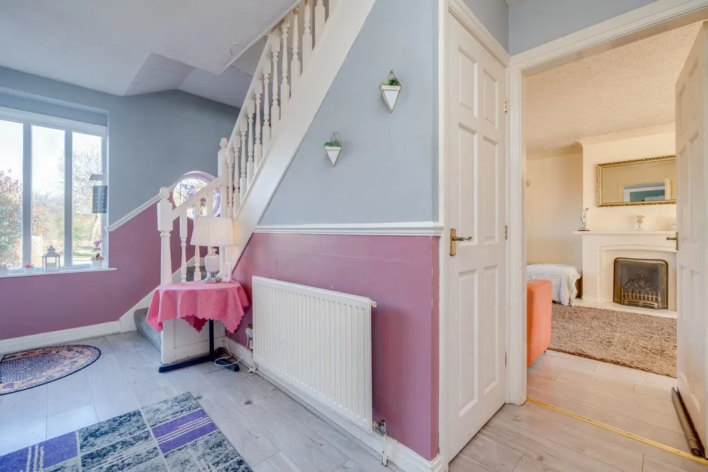 Cross Lane, Birkenshaw, BD11, photo 24