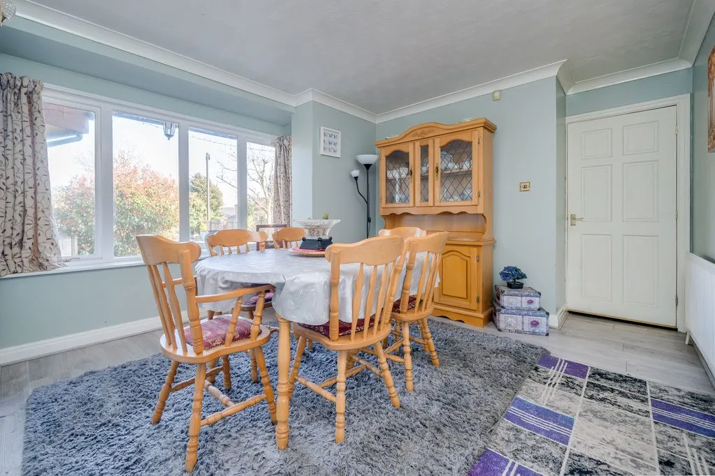 Cross Lane, Birkenshaw, BD11, photo 7