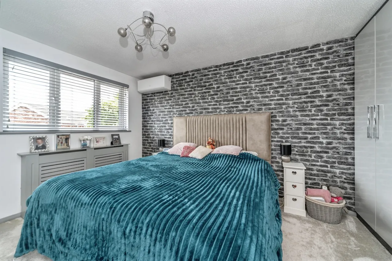 Westrope Way, Bedford, photo 11