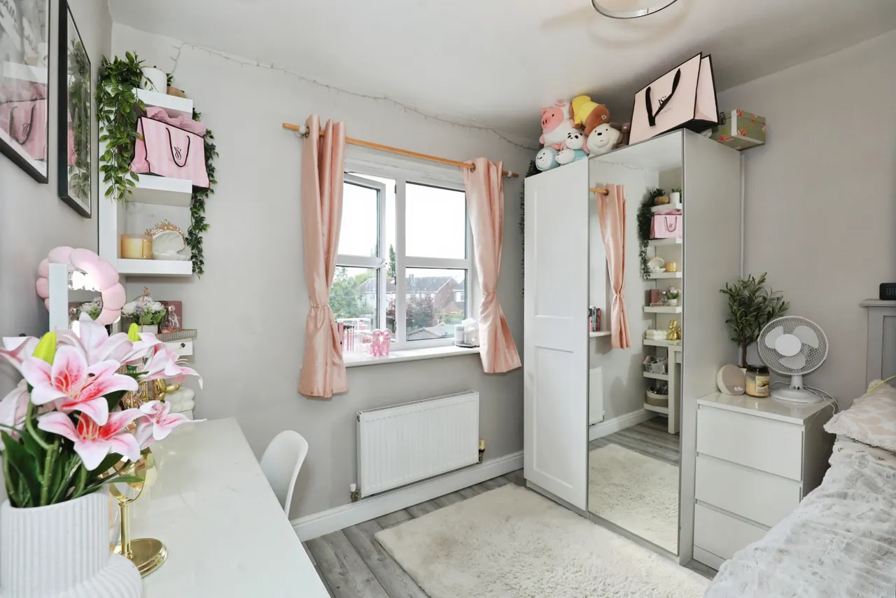 Ursuline Way, Crewe, CW2, photo 10