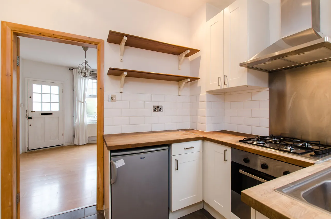 76 Coteford Street, London, photo 8