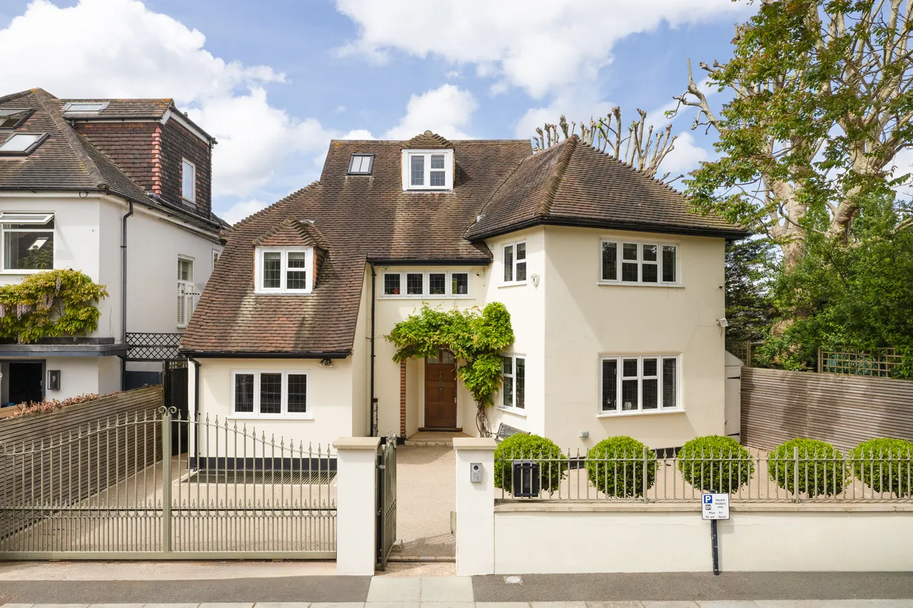 Parke Road, Richmond Upon Thames, SW13, photo 23