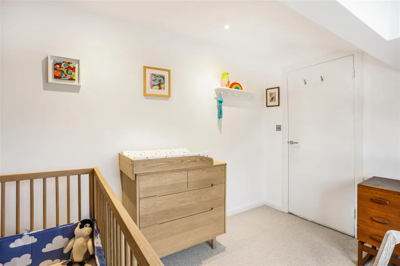 Marlborough Road, London, photo 9