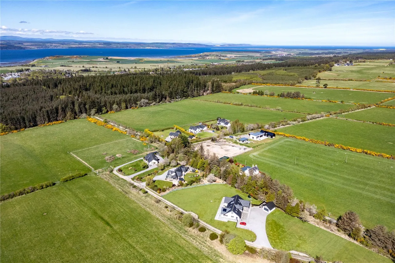 Plot 2, Black Park Farm, Westhill, Inverness, Highland, IV2 5BP, photo 3