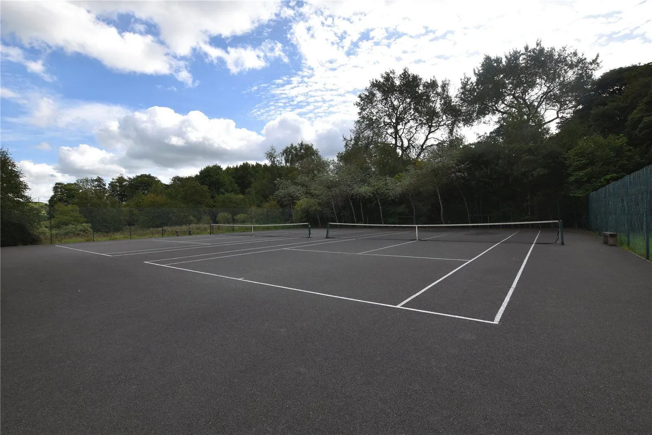 Norwood Drive, Menston, LS29, photo 14