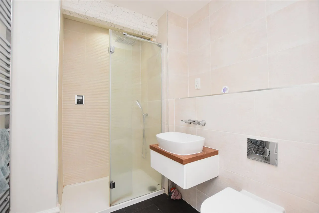 Norwood Drive, Menston, LS29, photo 12