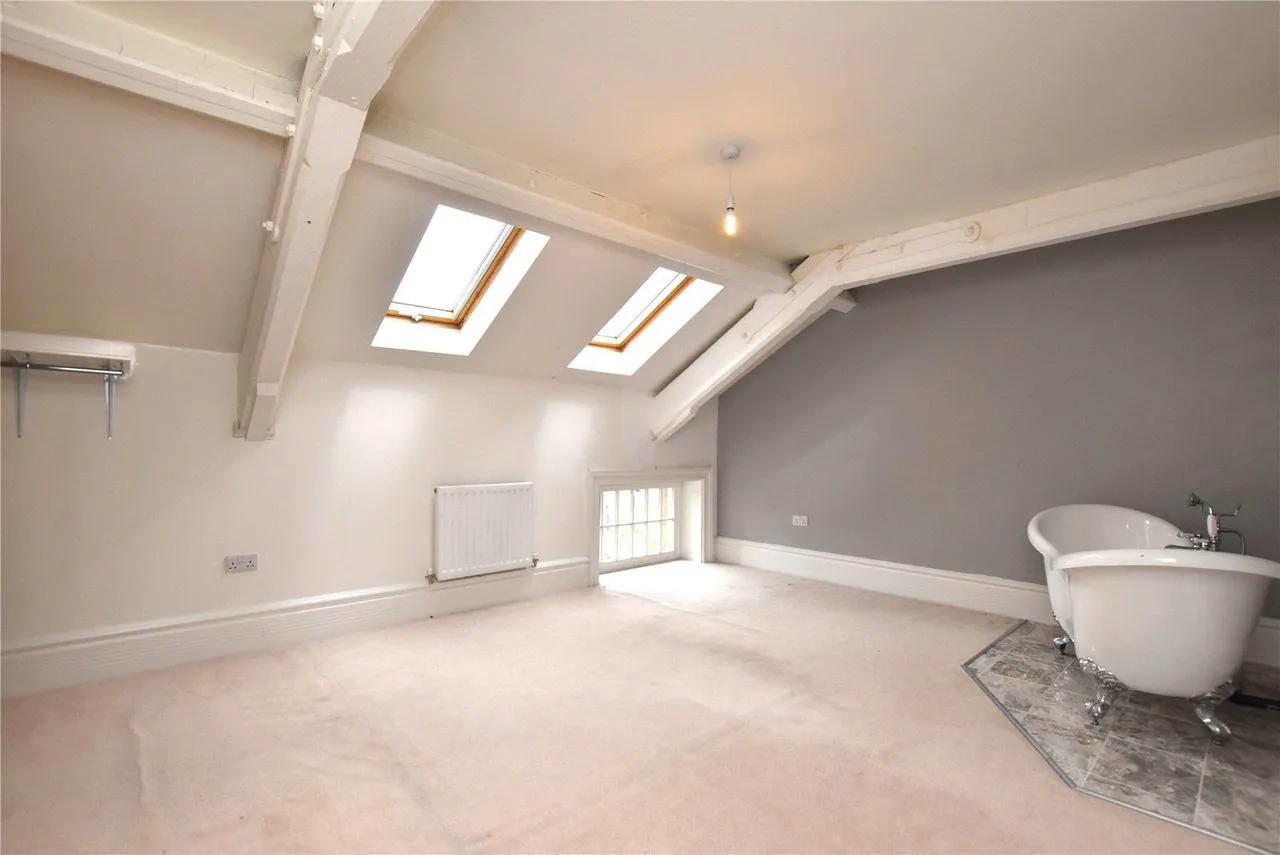 Norwood Drive, Menston, LS29, photo 9