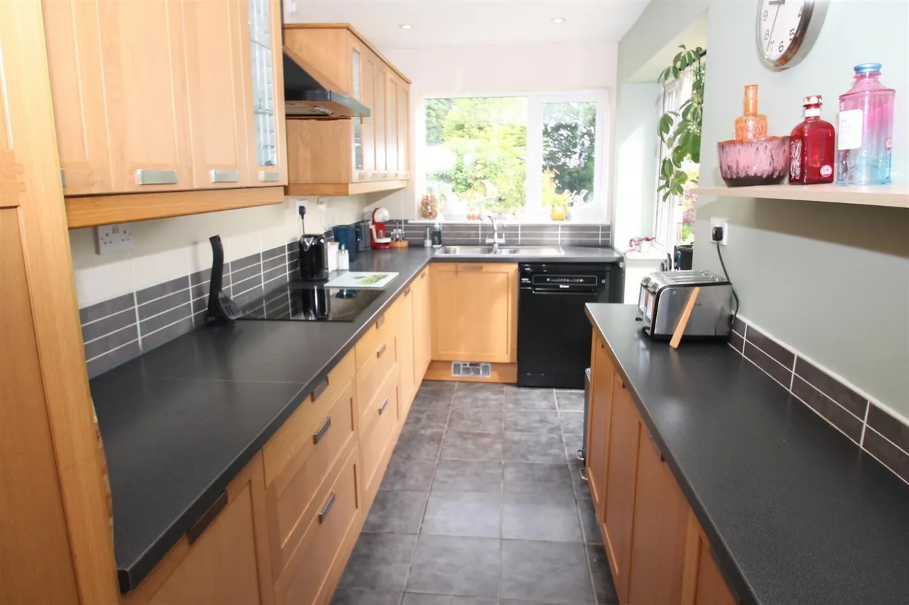 Greenhill Road, Halesowen, photo 4