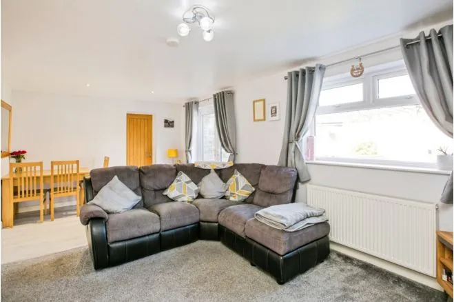 Marston Close, Bradford, photo 3