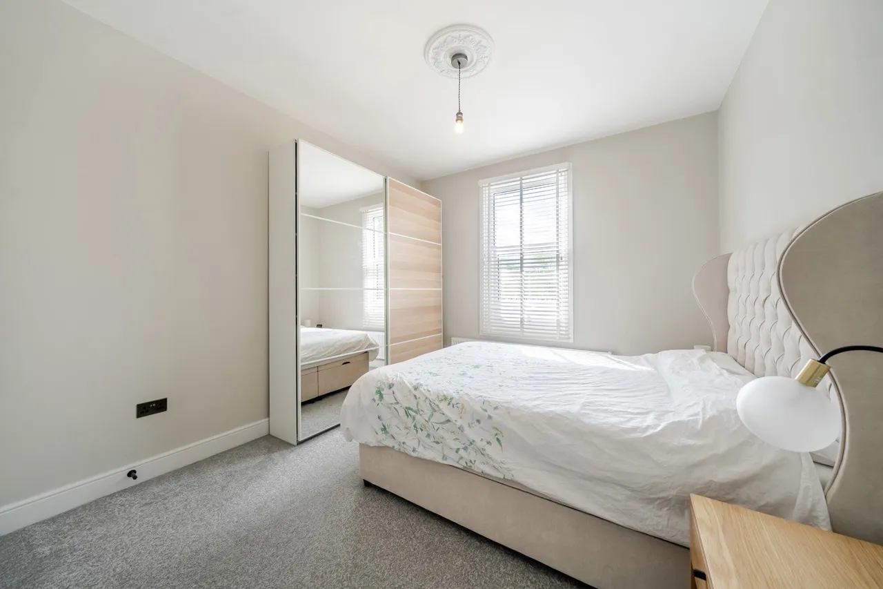 Bellingham Road, SE6, photo 10