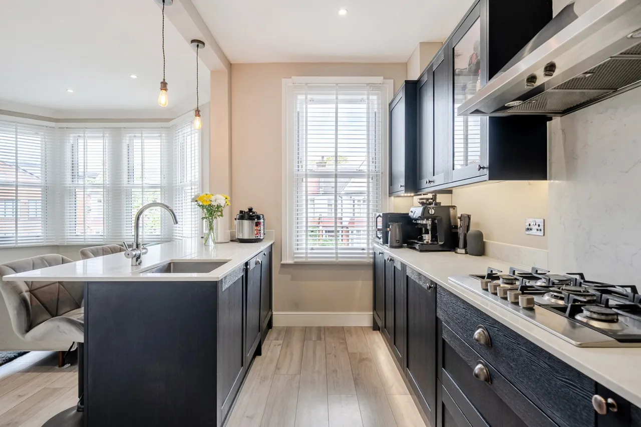 Bellingham Road, SE6, photo 8