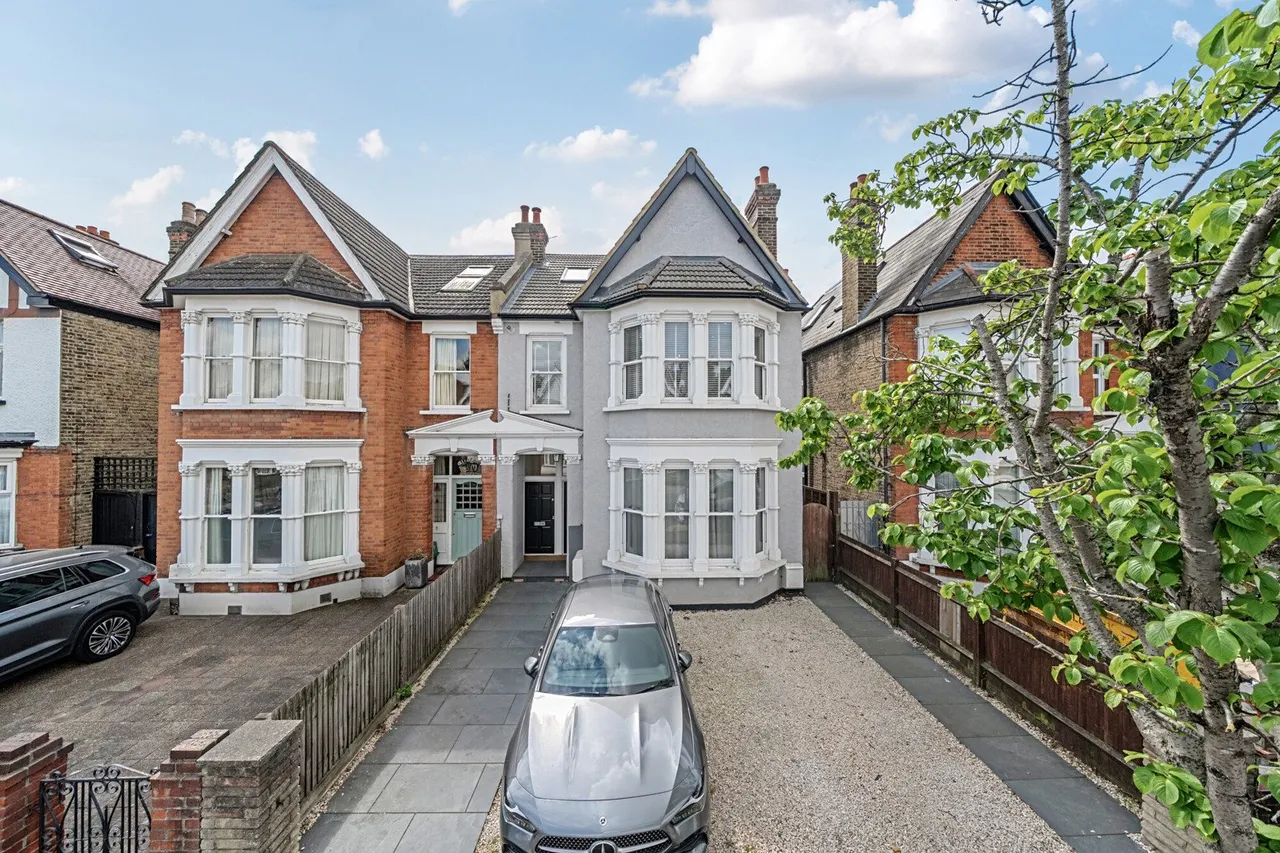 Bellingham Road, SE6, photo 4