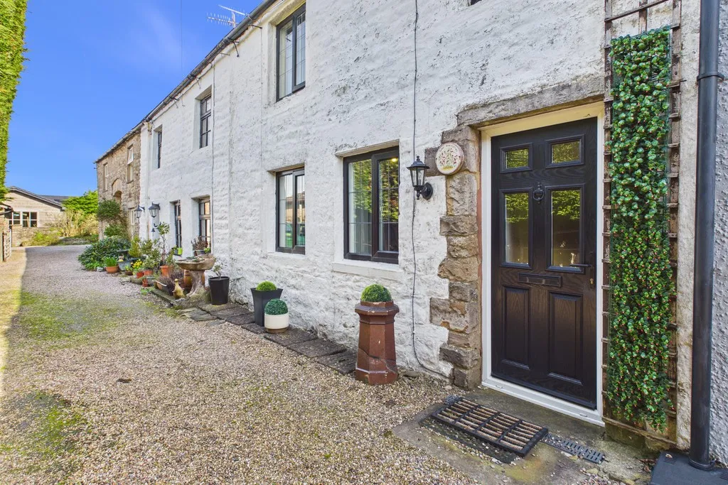 2 bed house for sale, Hornby Road, Wray, LA2