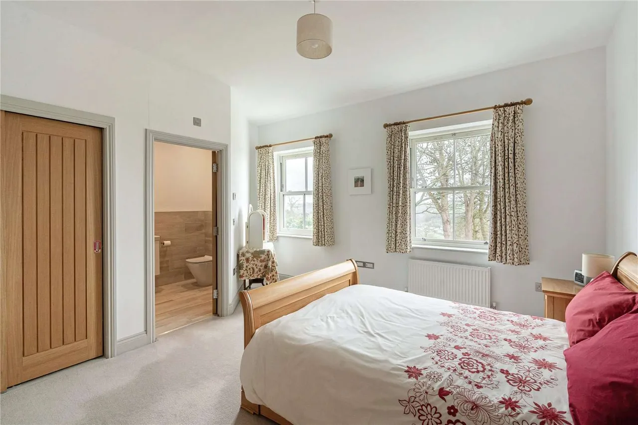 Amberley Ridge, Minchinhampton Common, Stroud, Gloucestershire, GL5 5DB, photo 10
