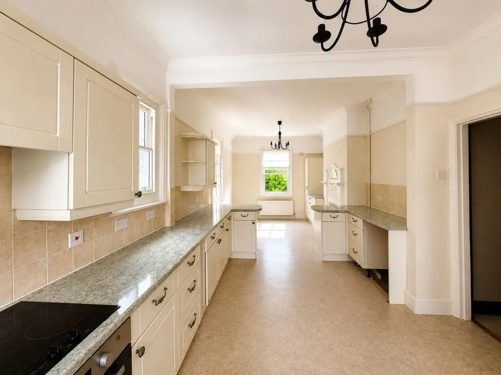 Cantelupe Road, Bexhill on Sea, photo 12