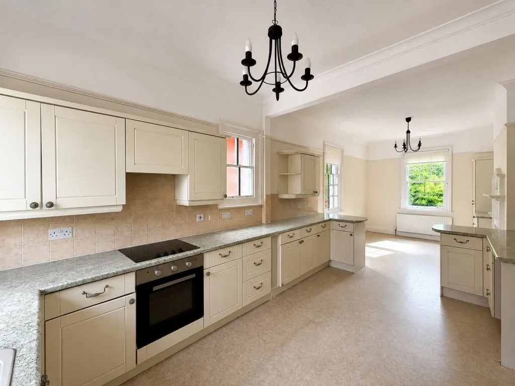 Cantelupe Road, Bexhill on Sea, photo 13