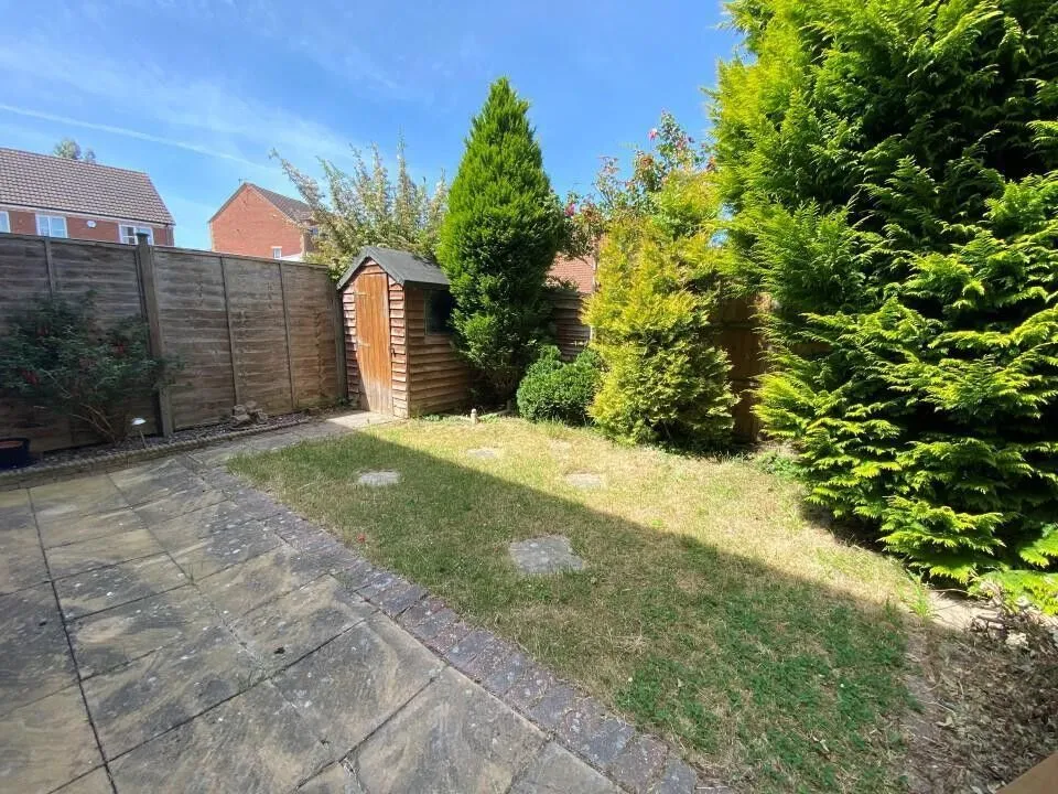 St. Hughs Rise, Didcot, OX11, photo 4