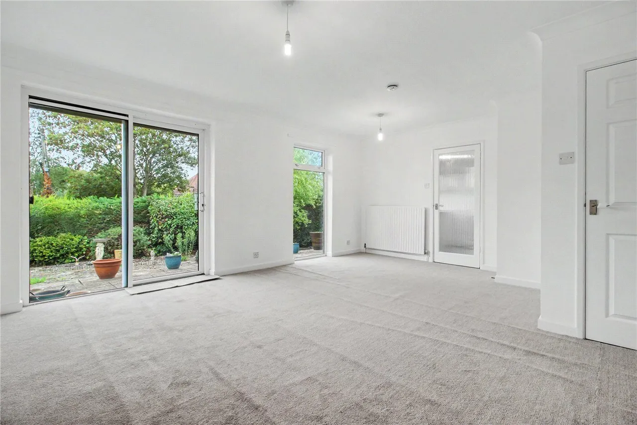 Chichester Road, Halesworth, IP19, photo 9