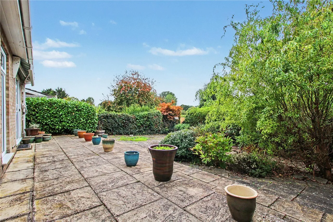 Chichester Road, Halesworth, IP19, photo 2