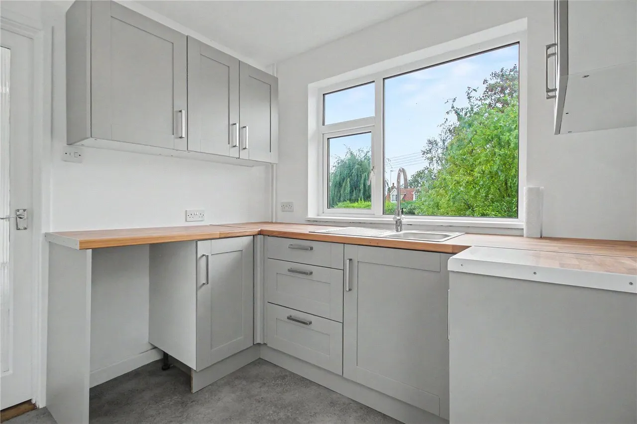 Chichester Road, Halesworth, IP19, photo 10