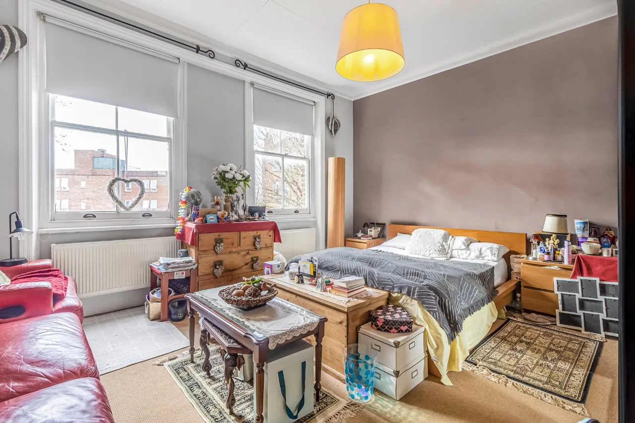 Finchley Road, Hampstead, NW3, photo 3