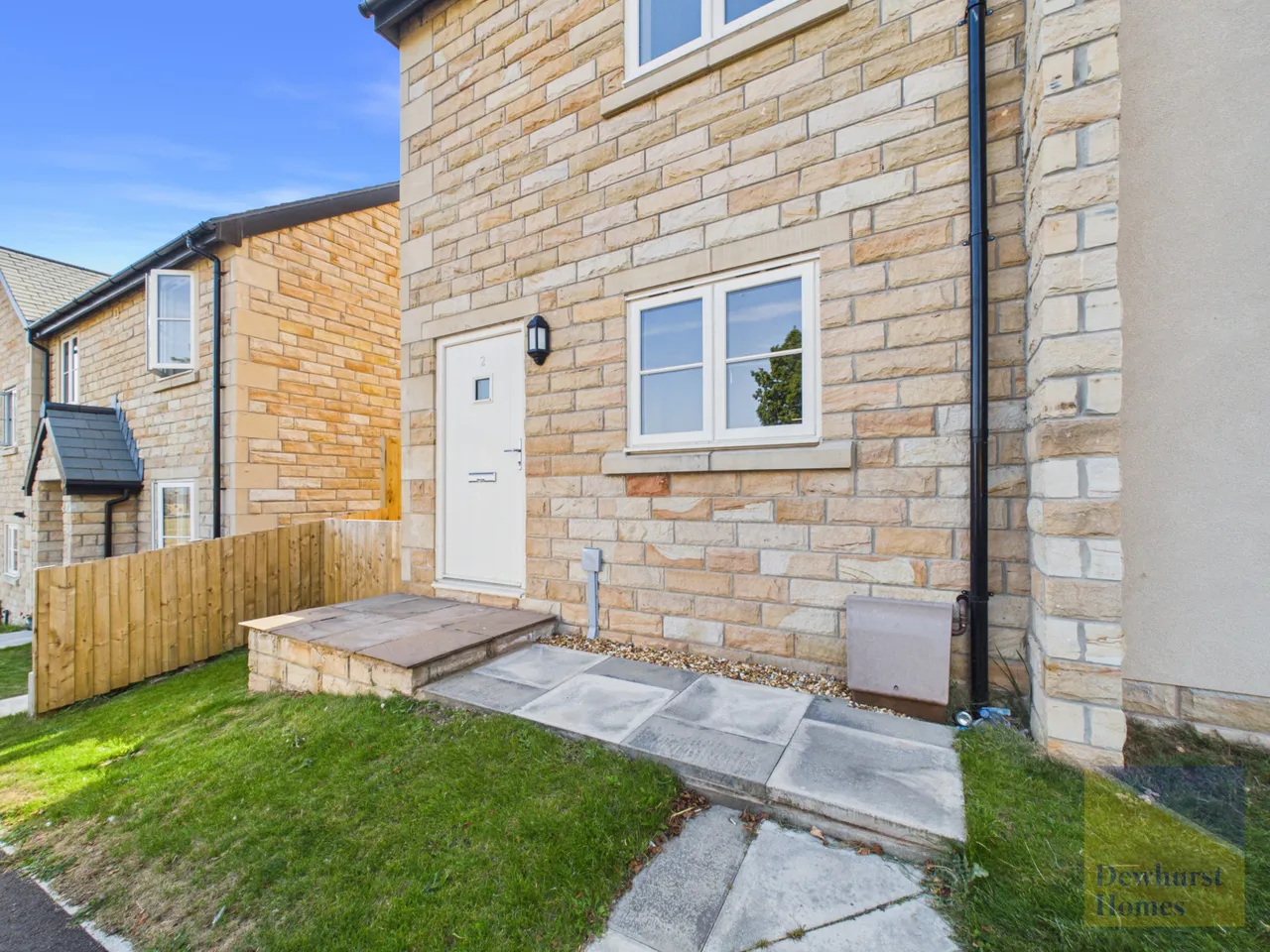 2 bed flat for sale, Hall Barn Drive, Longridge, PR3