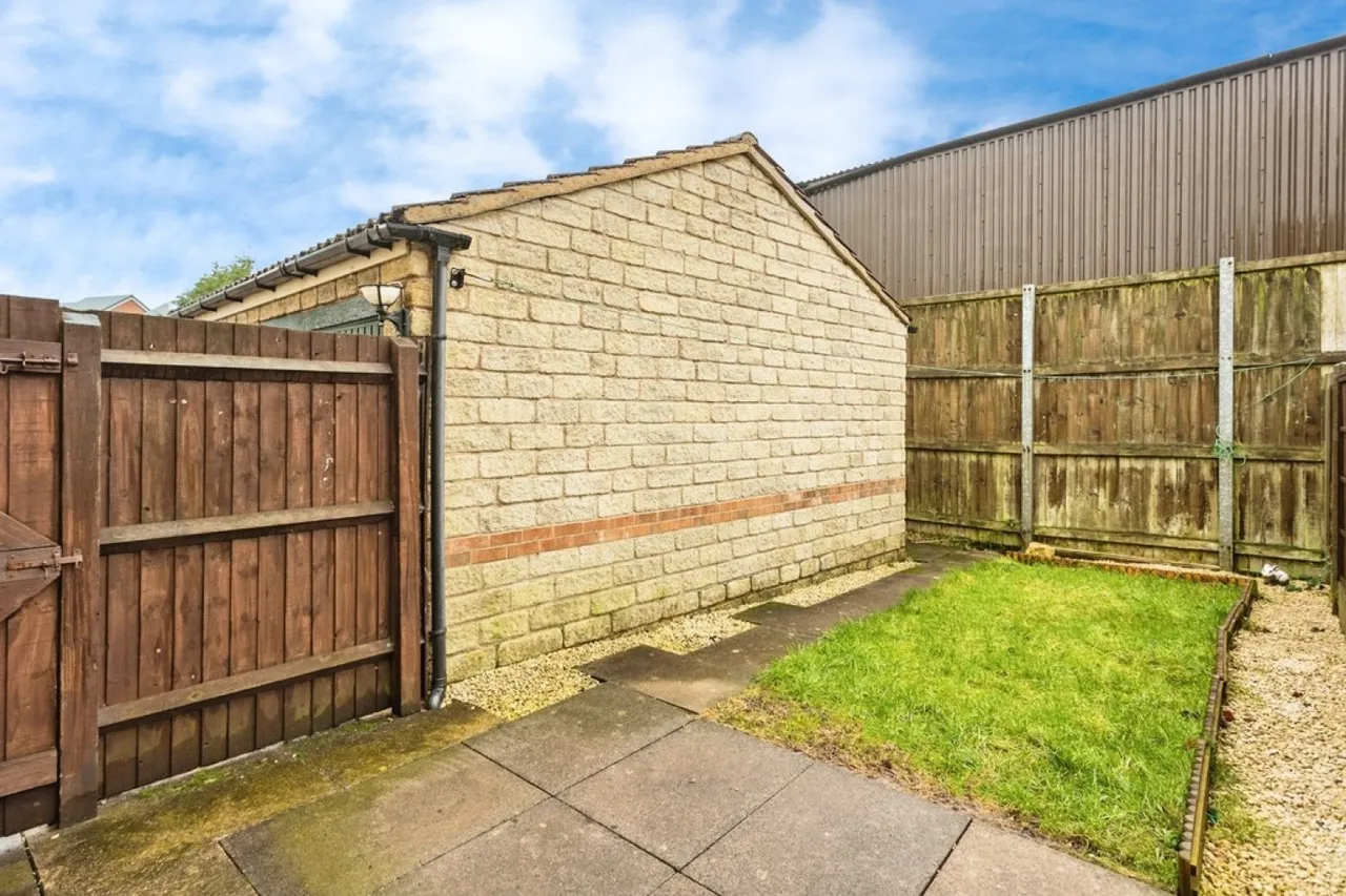 Kendrick Close, Coalville, photo 4