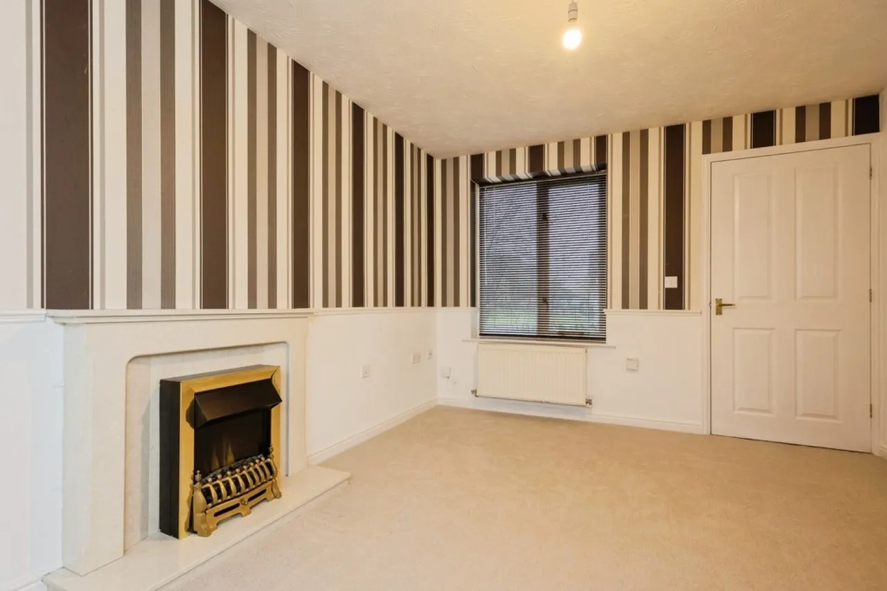 Kendrick Close, Coalville, photo 5
