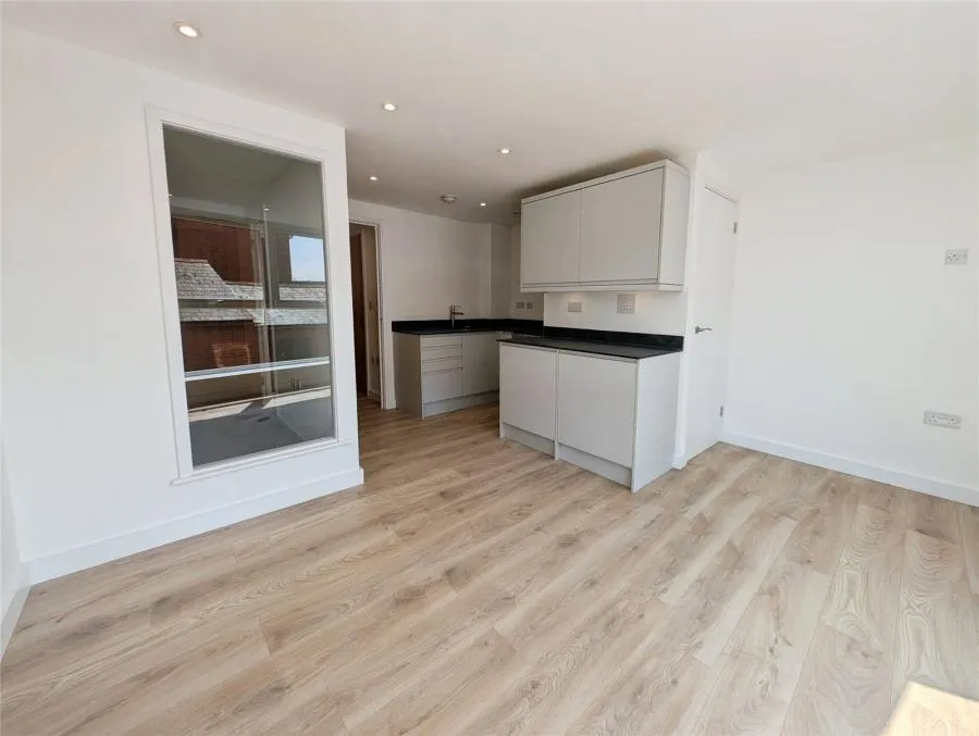 Upper Banister Street, Southampton, SO15, photo 3