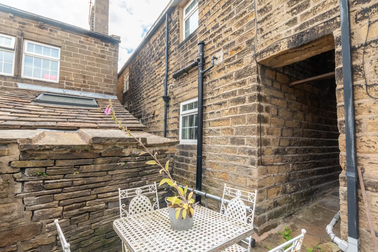 Well Street, Wilsden, BD15, photo 11