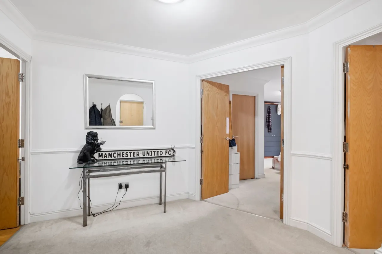 Cotton Row, London, SW11, photo 10