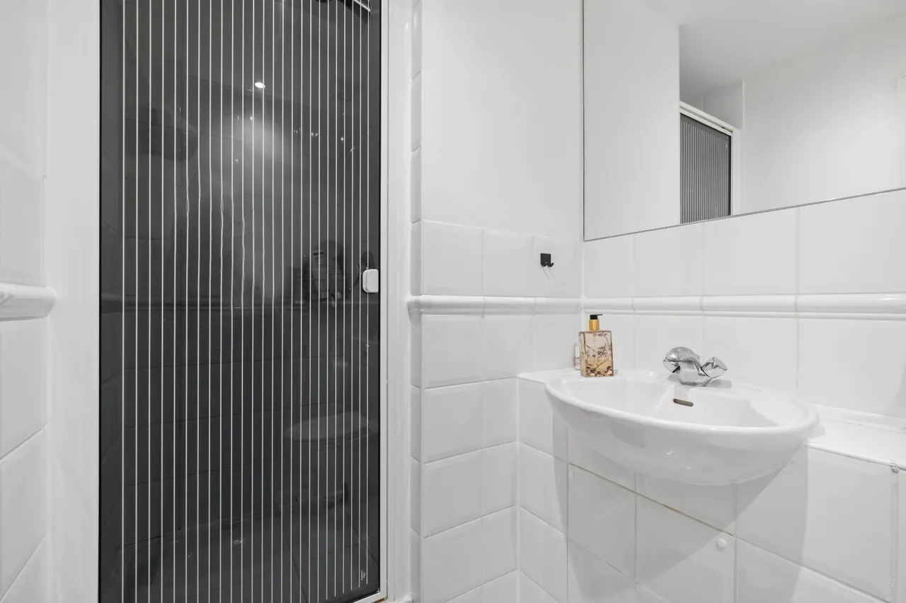 Cotton Row, London, SW11, photo 6