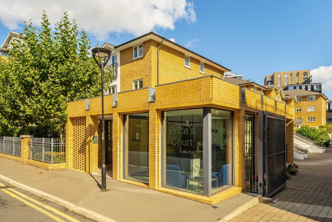 Cotton Row, London, SW11, photo 13