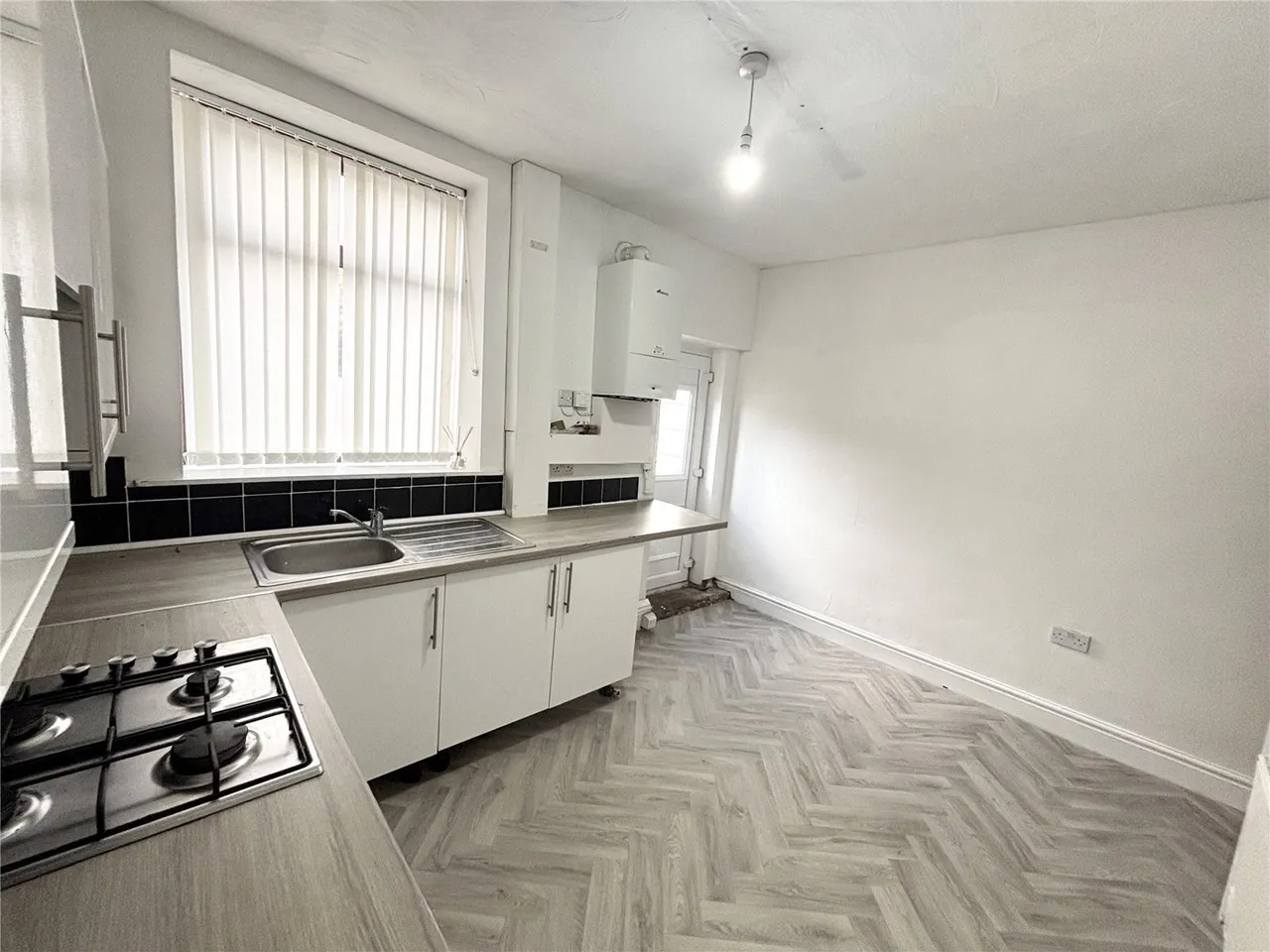 Manchester Road, Haslingden, BB4, photo 5