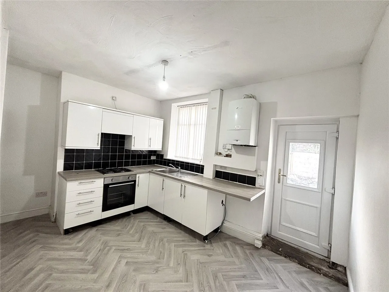 Manchester Road, Haslingden, BB4, photo 4