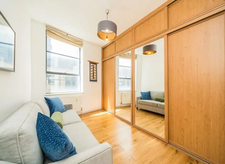 Commercial Street, Spitalfields, E1, photo 6