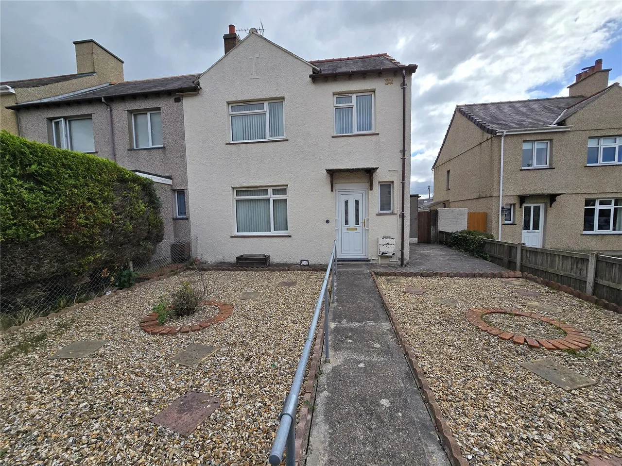 3 bed house for sale, Bron Y Garth, Caernarfon, LL55