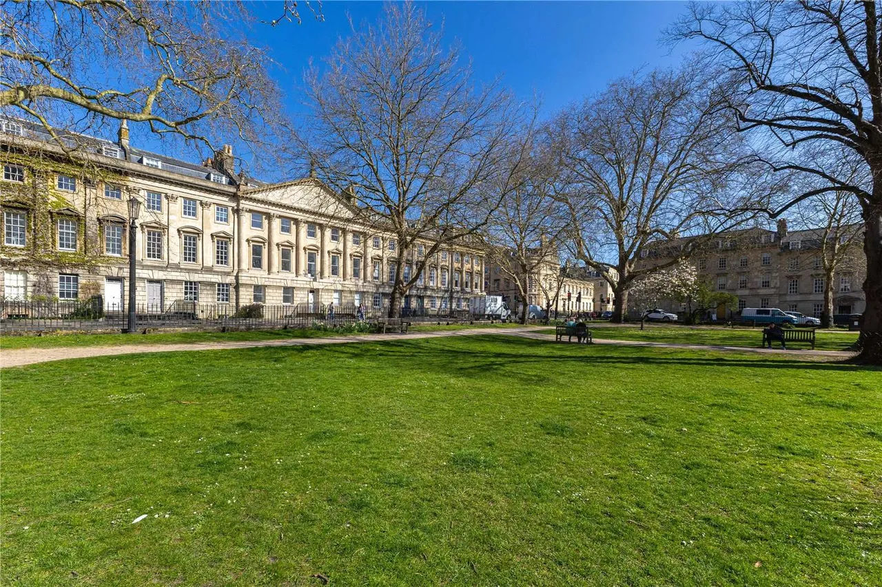 Queen Square, Bath, BA1, photo 21