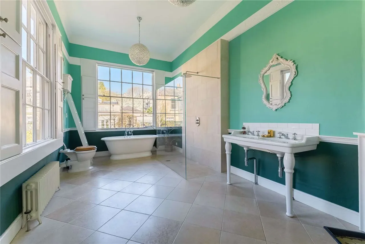 Queen Square, Bath, BA1, photo 12